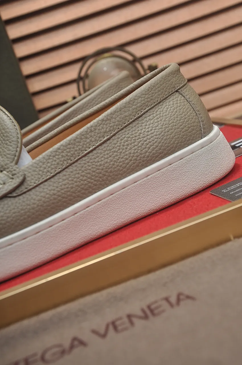 Men's shoes 💰460💶 [Botteg Venetta (BV)] (full cowhide lining) Exclusive new model Official website new model The upper is made of top-quality calfskin. Delicate feel and flowing luxurious texture. Tailored for refined men to create a noble aura. Detailed and regular Mark hand-stitching. Smooth lines. Full cowhide lining. Comfortable to wash sweat. 38-44